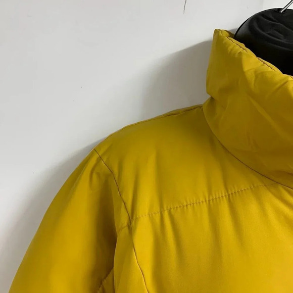 Cabi‎ Women's Puff Piece Cropped Oversized #4228 Nylon Puffer Coat Size XS - Picture 3 of 14